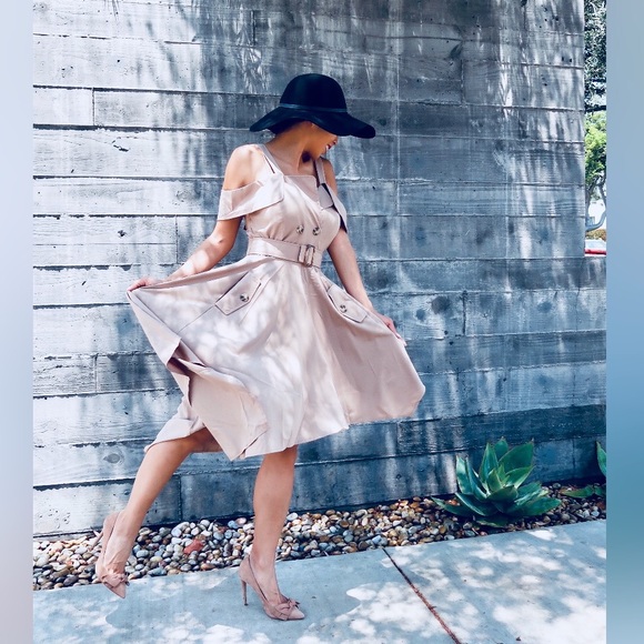 PENELOPE-‘Trench Coat' Dress in Olive or Tan - Picture 7 of 8